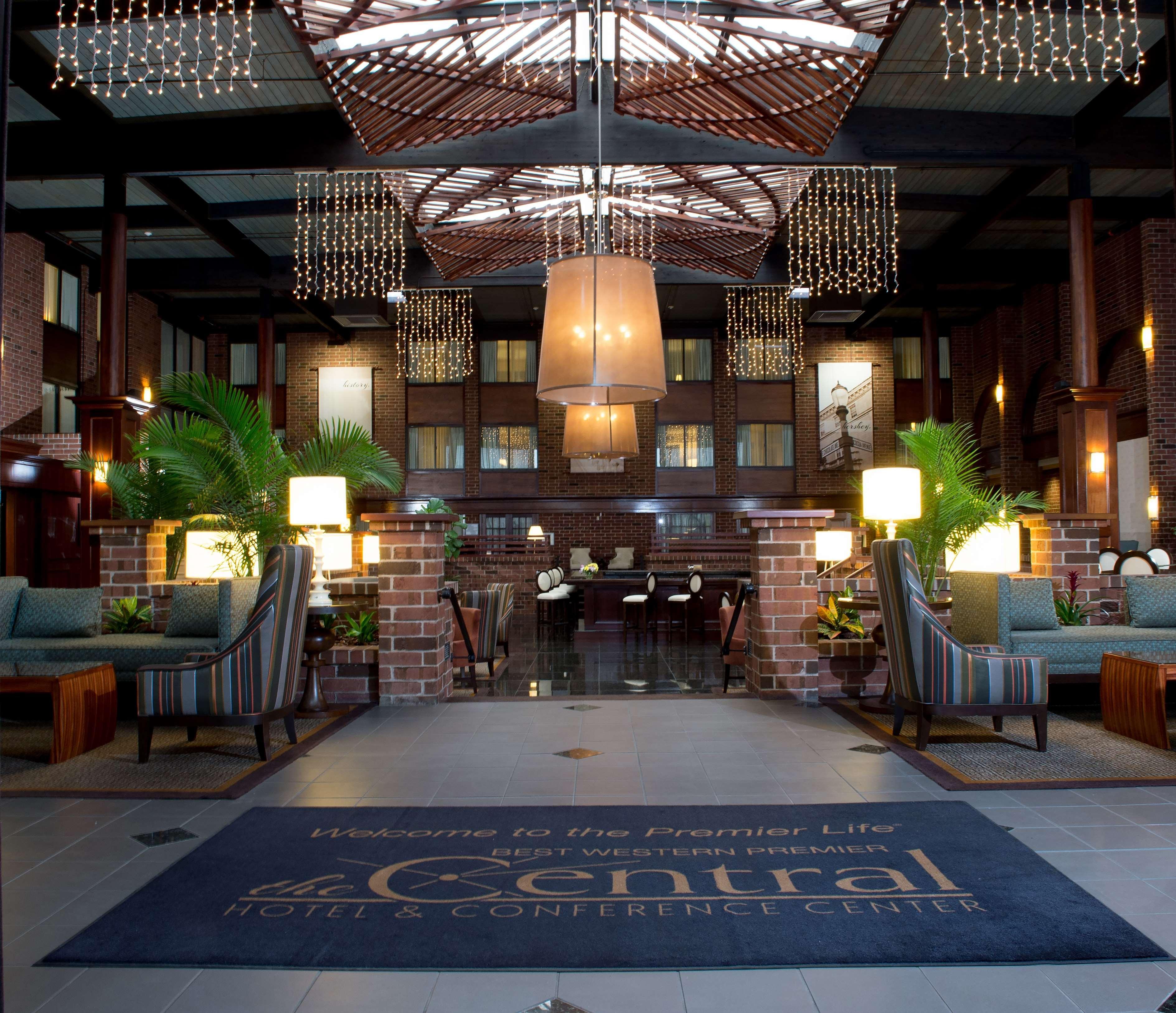 Best Western Premier The Central Hotel & Conference Center Χάρισμπουργκ Εξωτερικό φωτογραφία