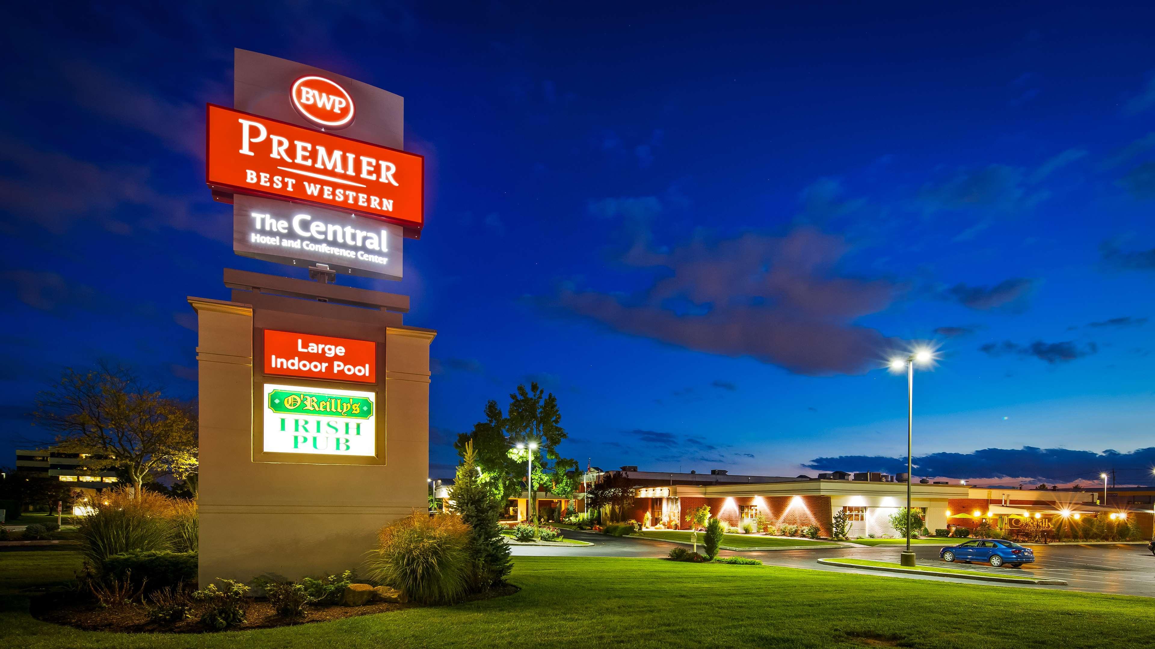 Best Western Premier The Central Hotel & Conference Center Χάρισμπουργκ Εξωτερικό φωτογραφία