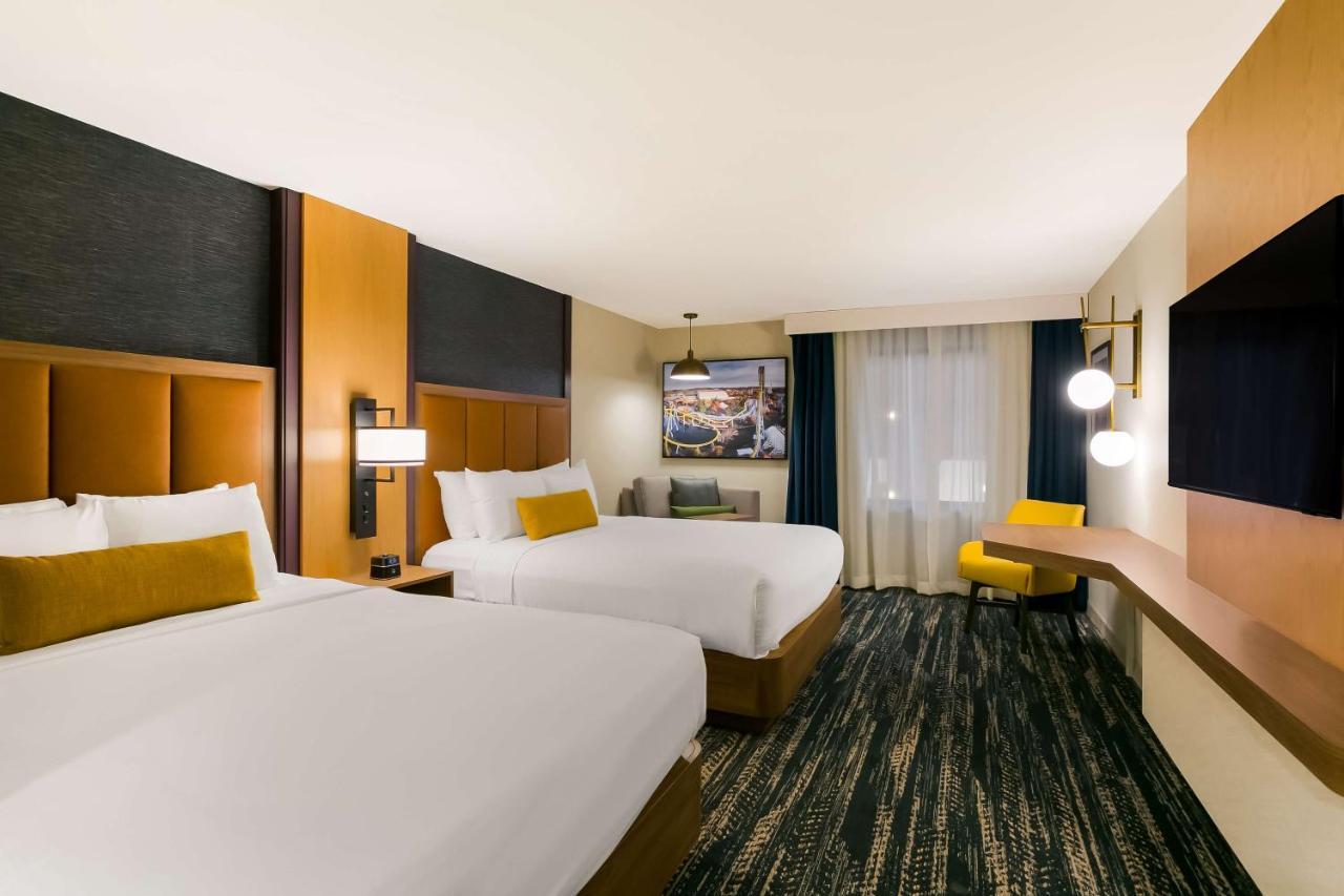 Best Western Premier The Central Hotel & Conference Center Χάρισμπουργκ Εξωτερικό φωτογραφία
