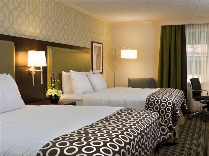 Best Western Premier The Central Hotel & Conference Center Χάρισμπουργκ Εξωτερικό φωτογραφία